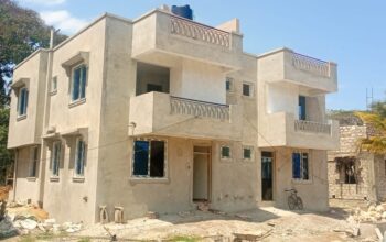 MTWAPA 3 BEDROOM TOWNHOUSE FOR SALE