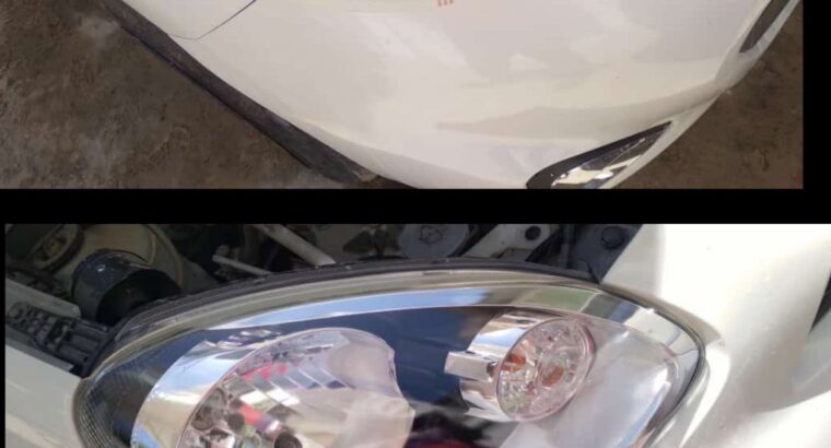 Headlight Cleaning and Restoration