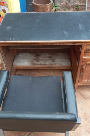 Table & Chair For quick sale